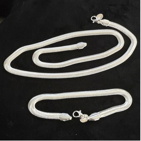 925 Silver Plated Necklace & Bracelet Set Snake Chain Valentine's Birthday Gift